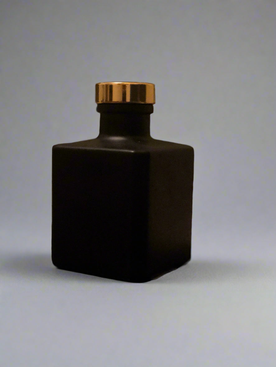 Floral Reed Diffuser With Reed Sticks